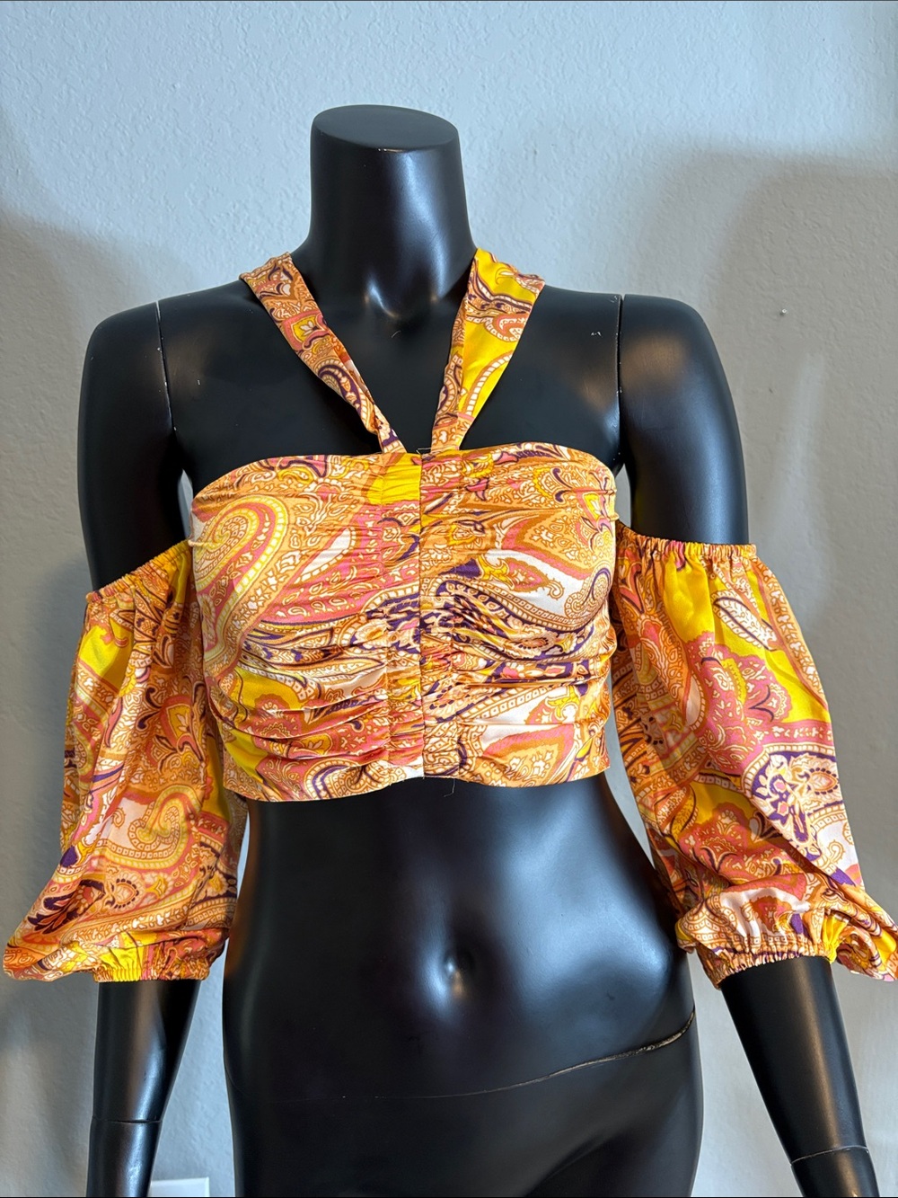 Guess by Marciano Yellow and Orange Paisley Off-Shoulder Crop Top